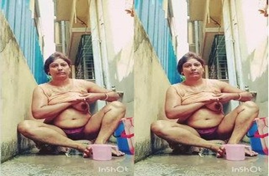 Desi Bhabi Bathing Outdoor Showing Boobs